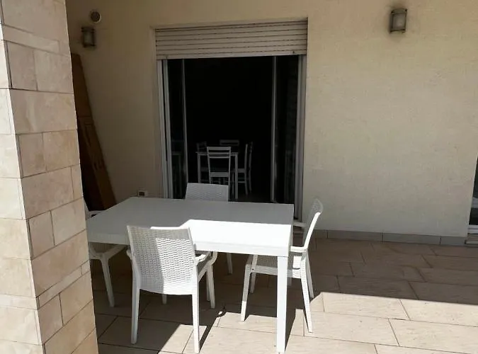 Aparthotel Nautilus A Mare