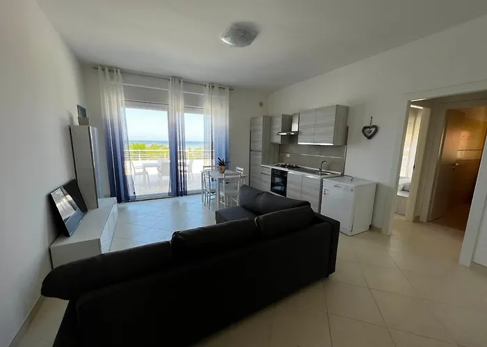 Aparthotel Nautilus A Mare 4*