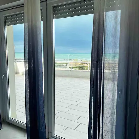 Nautilus A Mare Апарт-отель