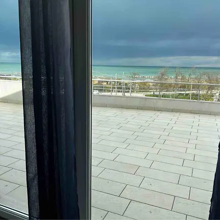 Nautilus A Mare Ортона