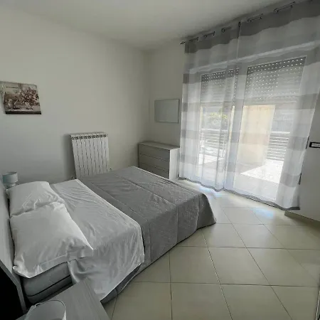Aparthotel Nautilus A Mare