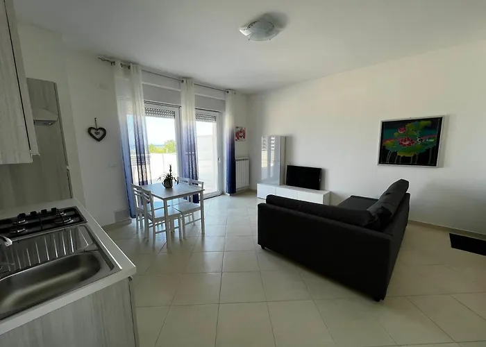 Aparthotel Nautilus A Mare 4*